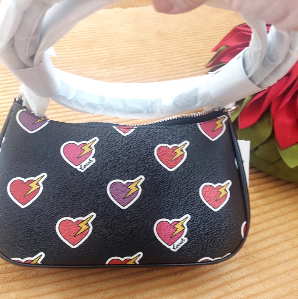 Coach Teri Shoulder Bag Black with Heart Bolt Print. NWT - Picture 14 of 16